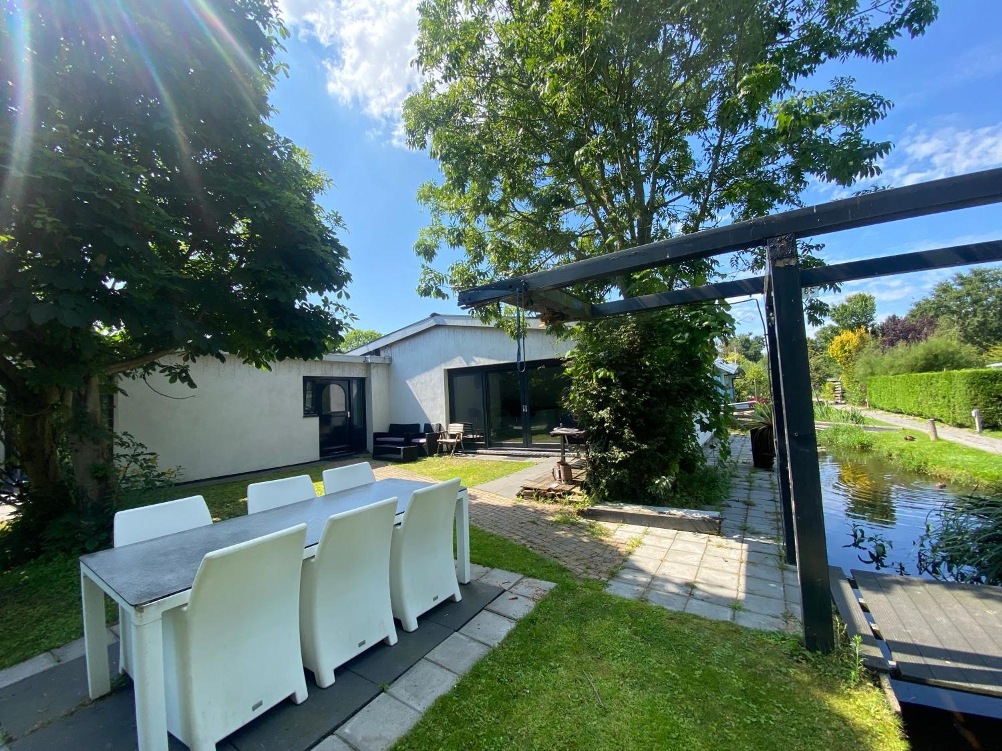 Bungalow Haarlem Amsterdam With Jacuzzi Vijfhuizen Exterior foto